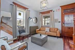 Luxury 8 Bedroom House, Steps to Tropicana, Beach and Boardwalk!